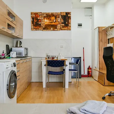 Cozy Apartment In Central Sofia Exterior photo