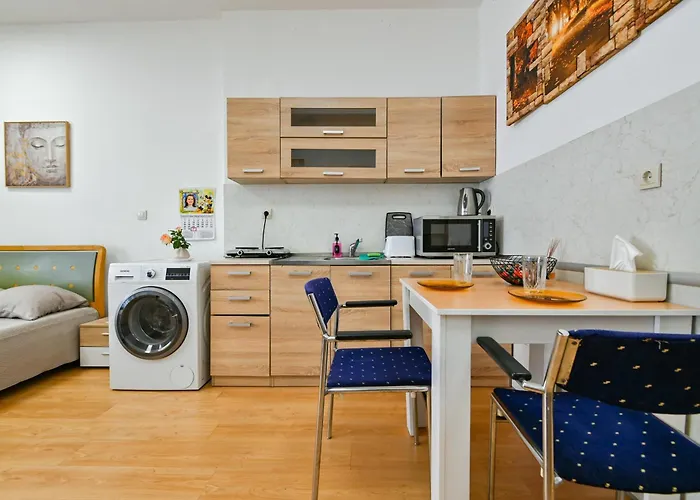 Cozy Apartment In Central Sofia